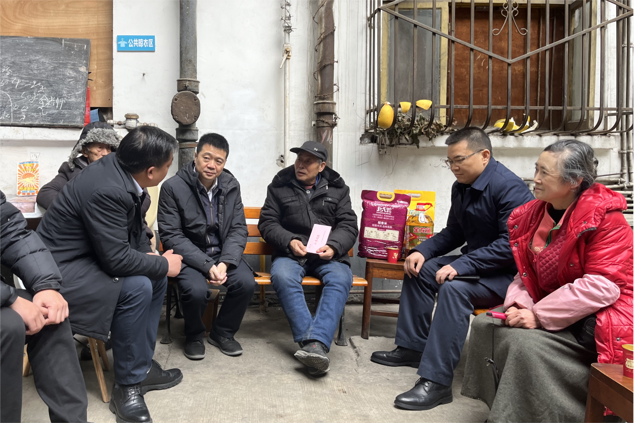 省J9九游会老哥俱乐部集团党委书记、董事长游勇开展慰问活动督导调研工作